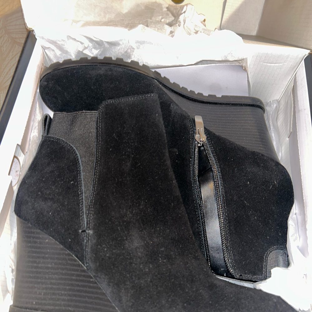 Nine West Black Ankle Booties